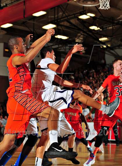 Thumbnail 2 in St. Augustine vs. Chaminade (CIF SoCal Regional D3 Final) photogallery.