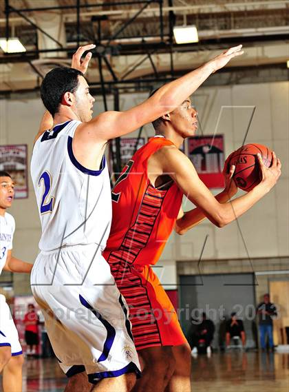 Thumbnail 1 in St. Augustine vs. Chaminade (CIF SoCal Regional D3 Final) photogallery.