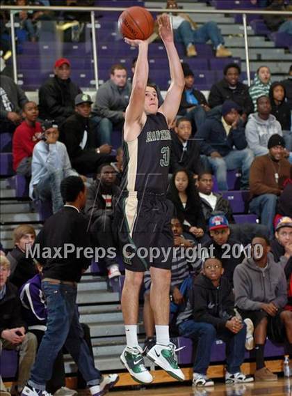 Thumbnail 2 in Ravenscroft @ Hillside (Glaxo Holiday Invitational) photogallery.