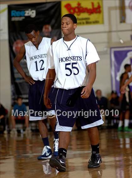 Thumbnail 2 in Ravenscroft @ Hillside (Glaxo Holiday Invitational) photogallery.