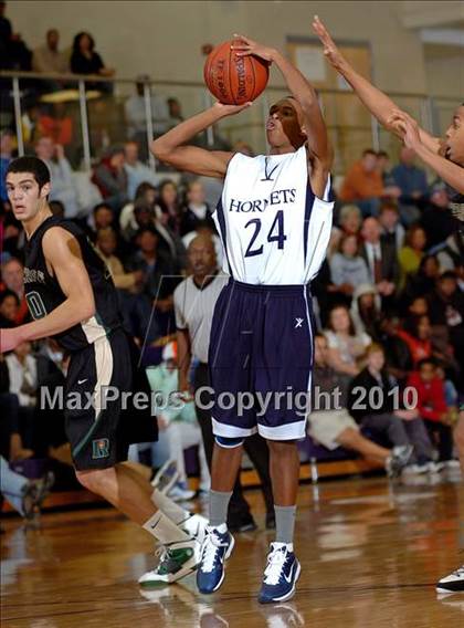 Thumbnail 3 in Ravenscroft @ Hillside (Glaxo Holiday Invitational) photogallery.
