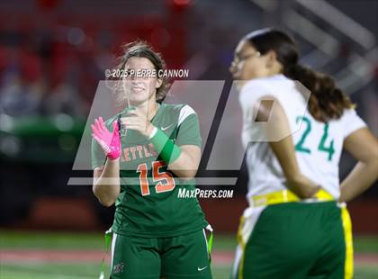 Thumbnail 3 in Woodbridge vs Kettle Run (Gar-Field) photogallery.