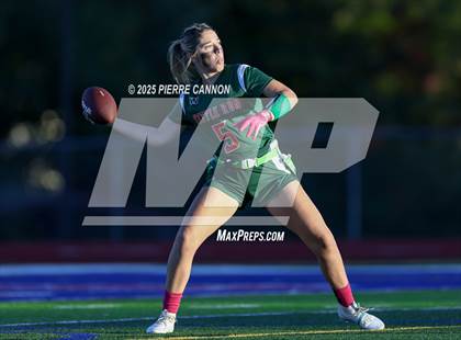 Thumbnail 3 in Woodbridge vs Kettle Run (Gar-Field) photogallery.