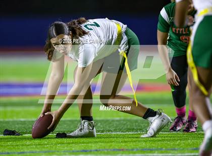 Thumbnail 2 in Woodbridge vs Kettle Run (Gar-Field) photogallery.