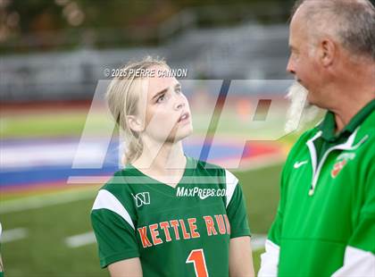 Thumbnail 2 in Woodbridge vs Kettle Run (Gar-Field) photogallery.