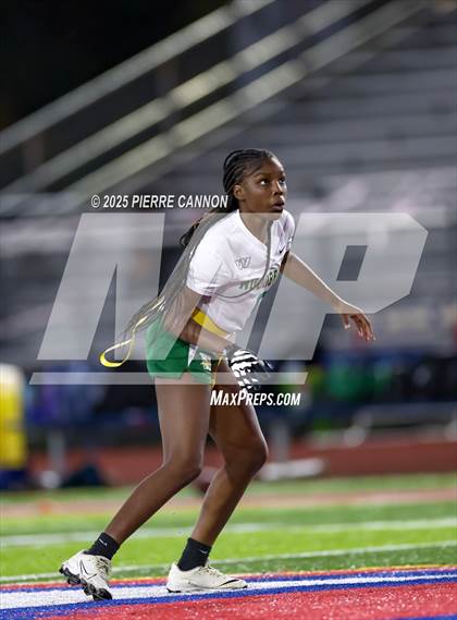 Thumbnail 2 in Woodbridge vs Kettle Run (Gar-Field) photogallery.