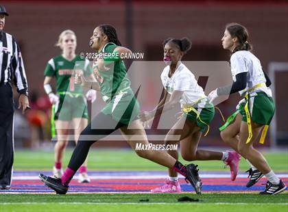 Thumbnail 3 in Woodbridge vs Kettle Run (Gar-Field) photogallery.