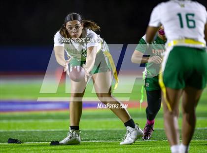 Thumbnail 3 in Woodbridge vs Kettle Run (Gar-Field) photogallery.