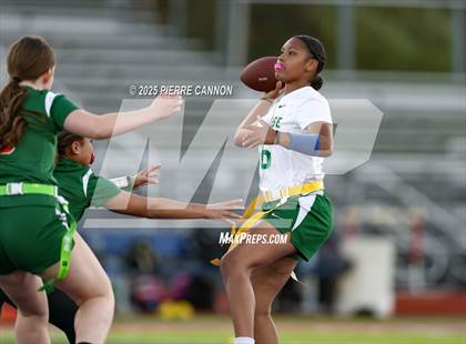 Thumbnail 2 in Woodbridge vs Kettle Run (Gar-Field) photogallery.