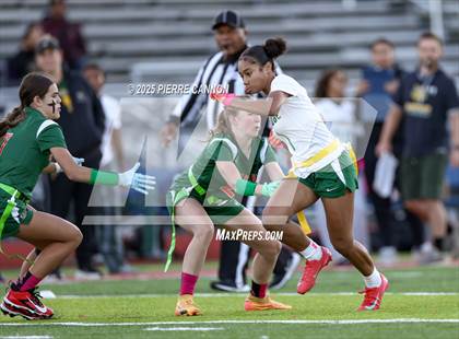 Thumbnail 3 in Woodbridge vs Kettle Run (Gar-Field) photogallery.