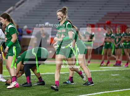 Thumbnail 1 in Woodbridge vs Kettle Run (Gar-Field) photogallery.