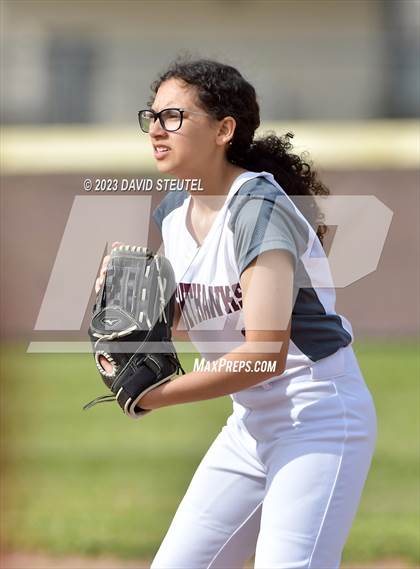 Thumbnail 1 in Lindhurst @ Natomas photogallery.