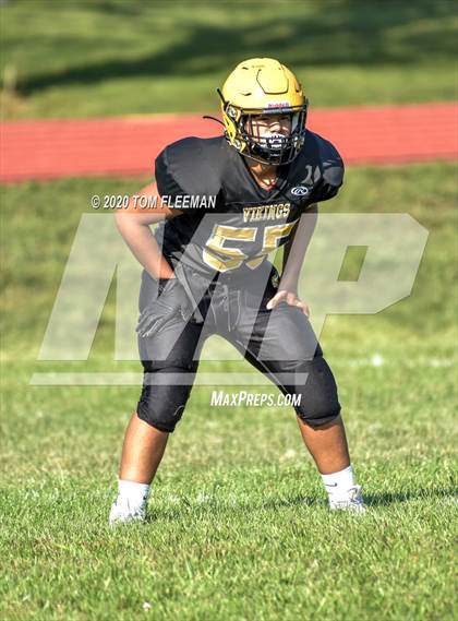 Thumbnail 3 in Olathe Northwest @ Shawnee Mission West photogallery.