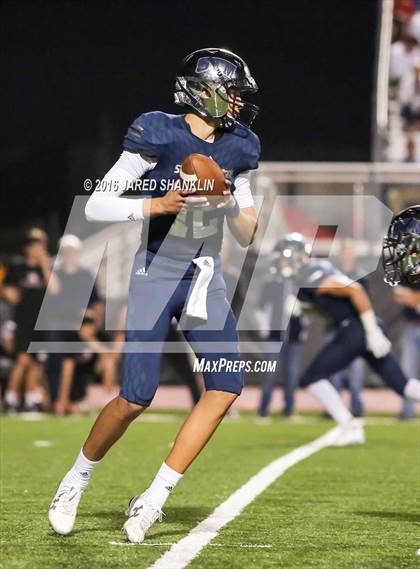 Thumbnail 3 in St. Thomas More vs. E.D. White  (LHSAA Division II Quarterfinal) photogallery.