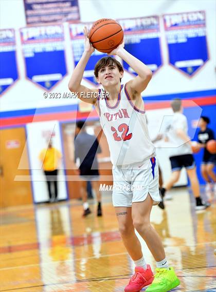 Thumbnail 2 in Highland Regional @ Triton photogallery.