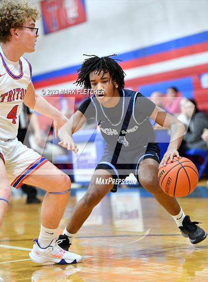 Thumbnail 2 in Highland Regional @ Triton photogallery.