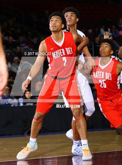 Thumbnail 3 in Mater Dei vs. Bishop Gorman (Tarkanian Classic) photogallery.