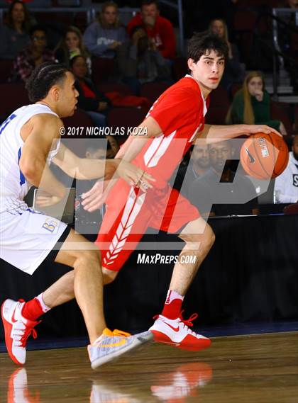 Thumbnail 3 in Mater Dei vs. Bishop Gorman (Tarkanian Classic) photogallery.