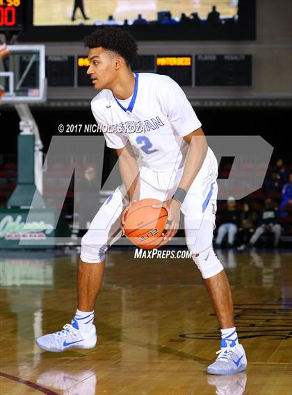Thumbnail 3 in Mater Dei vs. Bishop Gorman (Tarkanian Classic) photogallery.