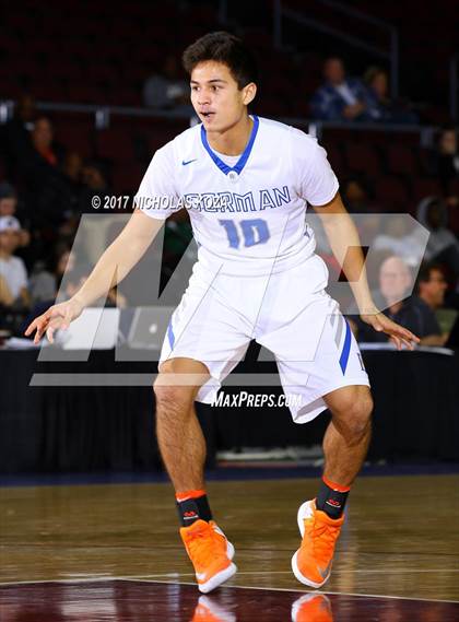 Thumbnail 1 in Mater Dei vs. Bishop Gorman (Tarkanian Classic) photogallery.