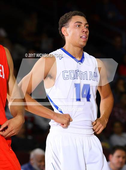 Thumbnail 2 in Mater Dei vs. Bishop Gorman (Tarkanian Classic) photogallery.
