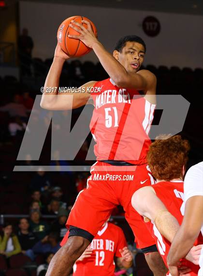 Thumbnail 3 in Mater Dei vs. Bishop Gorman (Tarkanian Classic) photogallery.