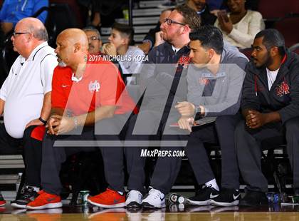 Thumbnail 2 in Mater Dei vs. Bishop Gorman (Tarkanian Classic) photogallery.