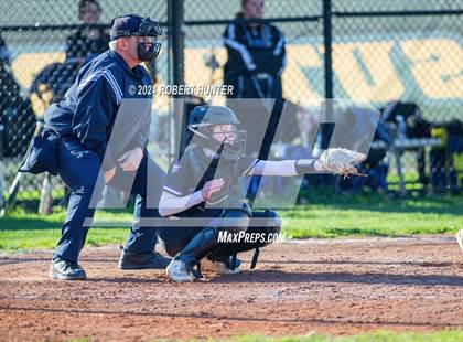Thumbnail 1 in Pittsford vs Brockport photogallery.