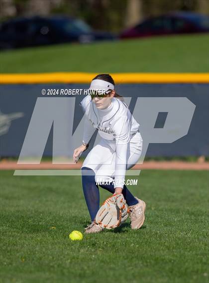 Thumbnail 1 in Pittsford vs Brockport photogallery.