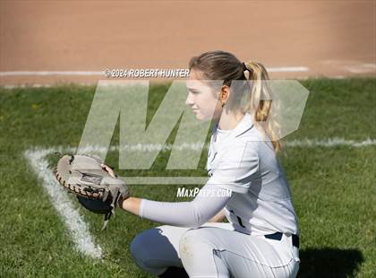Thumbnail 3 in Pittsford vs Brockport photogallery.