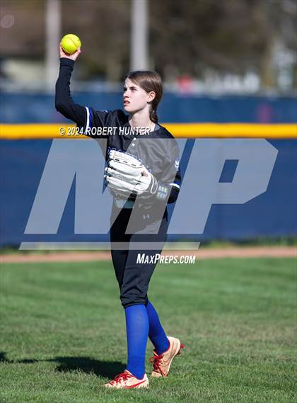 Thumbnail 1 in Pittsford vs Brockport photogallery.