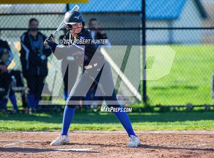 Thumbnail 2 in Pittsford vs Brockport photogallery.