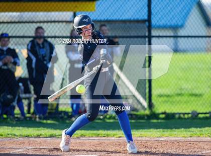 Thumbnail 3 in Pittsford vs Brockport photogallery.