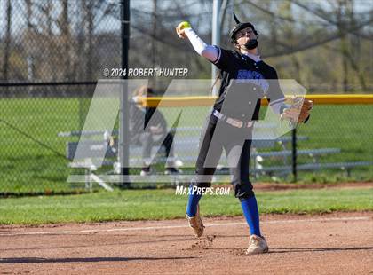 Thumbnail 3 in Pittsford vs Brockport photogallery.