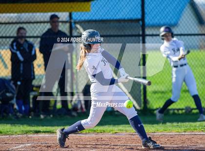 Thumbnail 3 in Pittsford vs Brockport photogallery.
