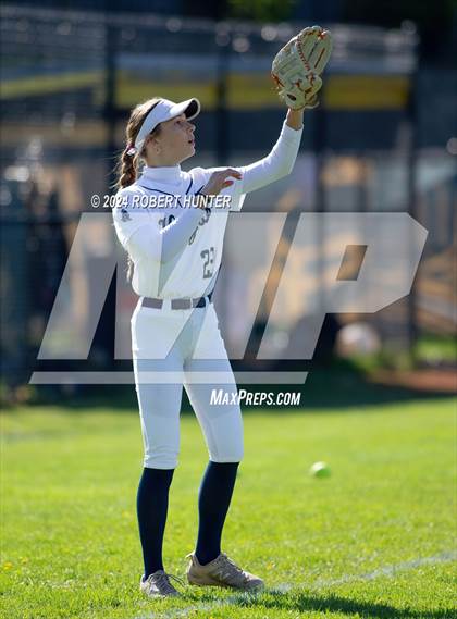 Thumbnail 1 in Pittsford vs Brockport photogallery.