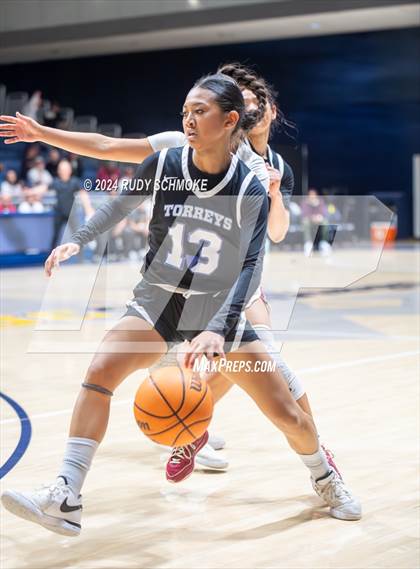 Thumbnail 2 in Mission Hills vs. La Jolla Country Day (CIF SDS Open Division Championship) photogallery.