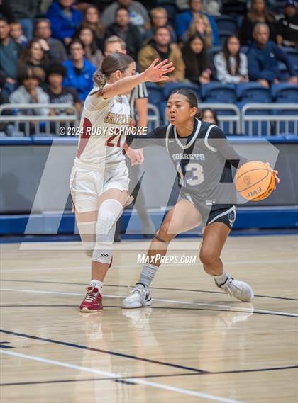 Thumbnail 2 in Mission Hills vs. La Jolla Country Day (CIF SDS Open Division Championship) photogallery.