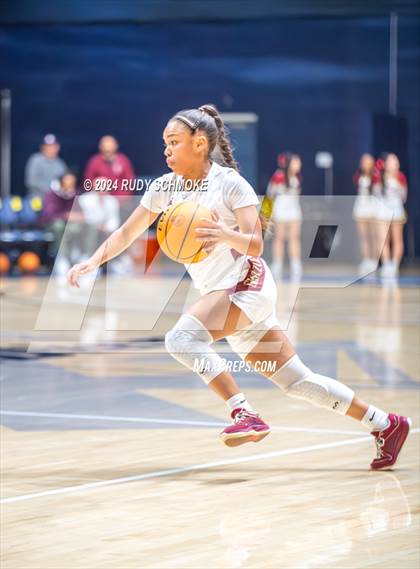 Thumbnail 3 in Mission Hills vs. La Jolla Country Day (CIF SDS Open Division Championship) photogallery.