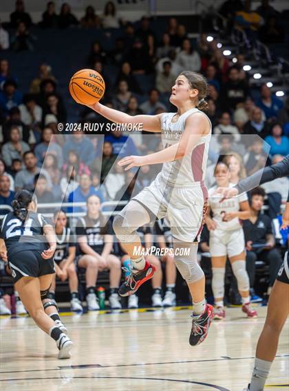 Thumbnail 3 in Mission Hills vs. La Jolla Country Day (CIF SDS Open Division Championship) photogallery.