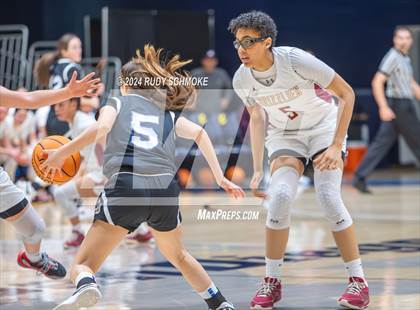 Thumbnail 3 in Mission Hills vs. La Jolla Country Day (CIF SDS Open Division Championship) photogallery.