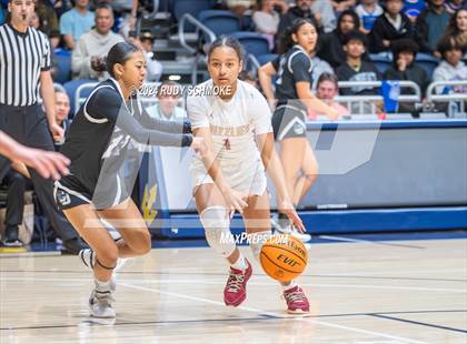 Thumbnail 1 in Mission Hills vs. La Jolla Country Day (CIF SDS Open Division Championship) photogallery.