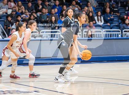 Thumbnail 2 in Mission Hills vs. La Jolla Country Day (CIF SDS Open Division Championship) photogallery.