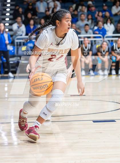 Thumbnail 3 in Mission Hills vs. La Jolla Country Day (CIF SDS Open Division Championship) photogallery.