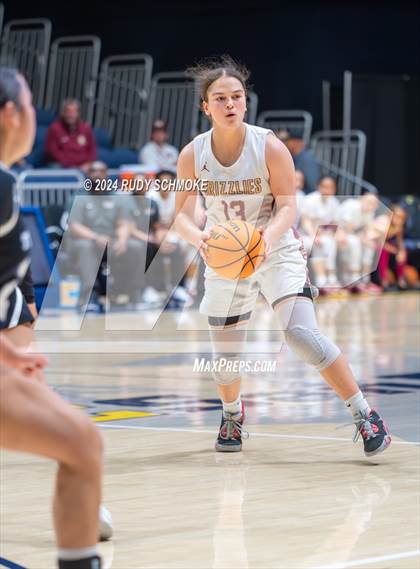 Thumbnail 2 in Mission Hills vs. La Jolla Country Day (CIF SDS Open Division Championship) photogallery.