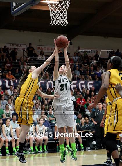 Thumbnail 1 in Miramonte vs. Bishop O'Dowd (CIF NCS D3 Final) photogallery.