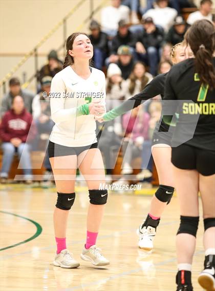 Thumbnail 1 in Central Catholic vs. Sonora (CIF SJS D4 Semifinal) photogallery.
