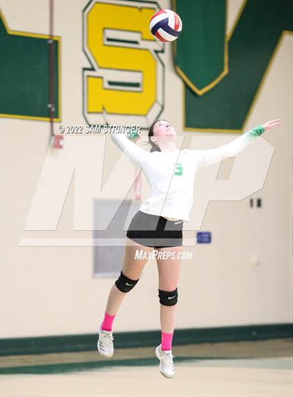 Thumbnail 2 in Central Catholic vs. Sonora (CIF SJS D4 Semifinal) photogallery.