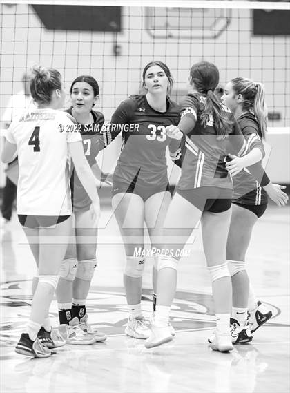 Thumbnail 1 in Central Catholic vs. Sonora (CIF SJS D4 Semifinal) photogallery.