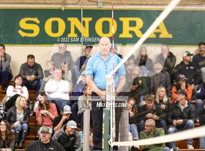 Thumbnail 2 in Central Catholic vs. Sonora (CIF SJS D4 Semifinal) photogallery.